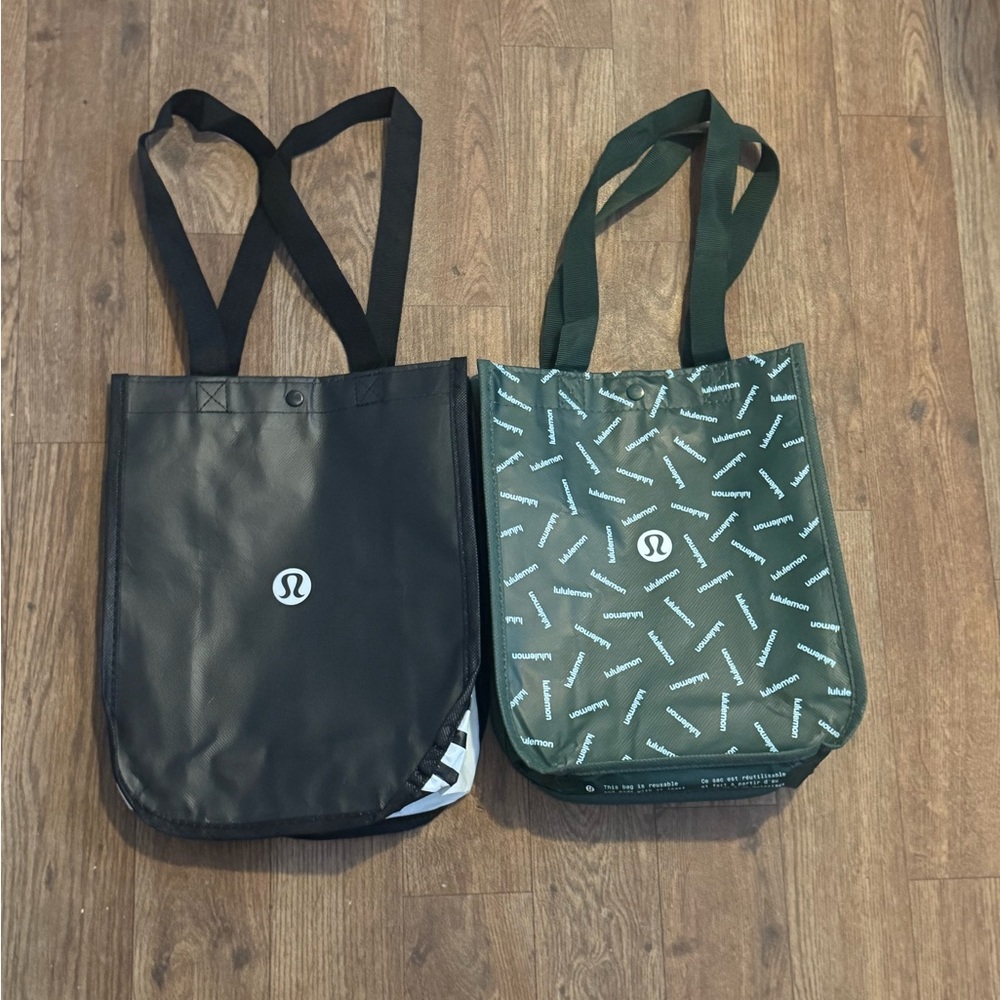 Lululemon Clothing Shopper Tote Bags Handbag Lot Bundle Green Black 9x11